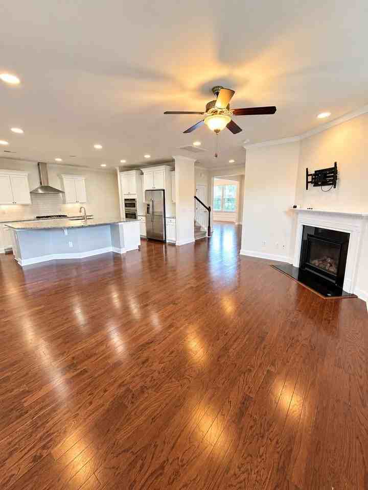 9737 Table Mountain Ln - Photo 4 of 33