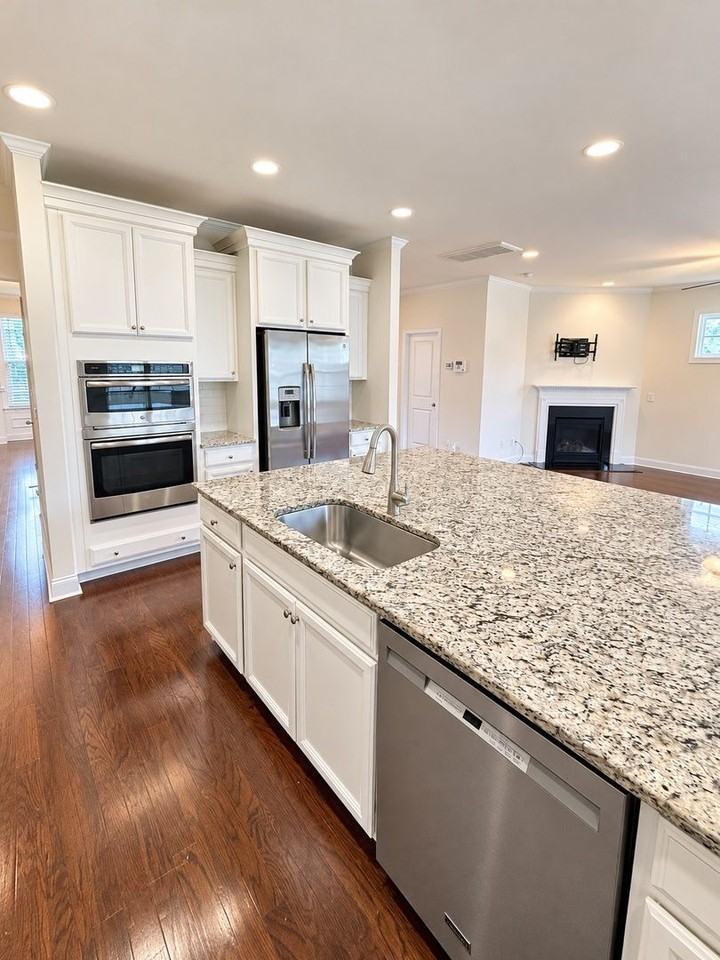 9737 Table Mountain Ln - Photo 6 of 33
