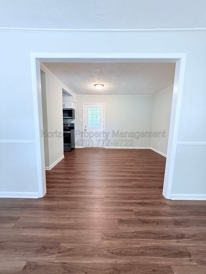 1733 Live Oak Dr Nw - Photo 6 of 24