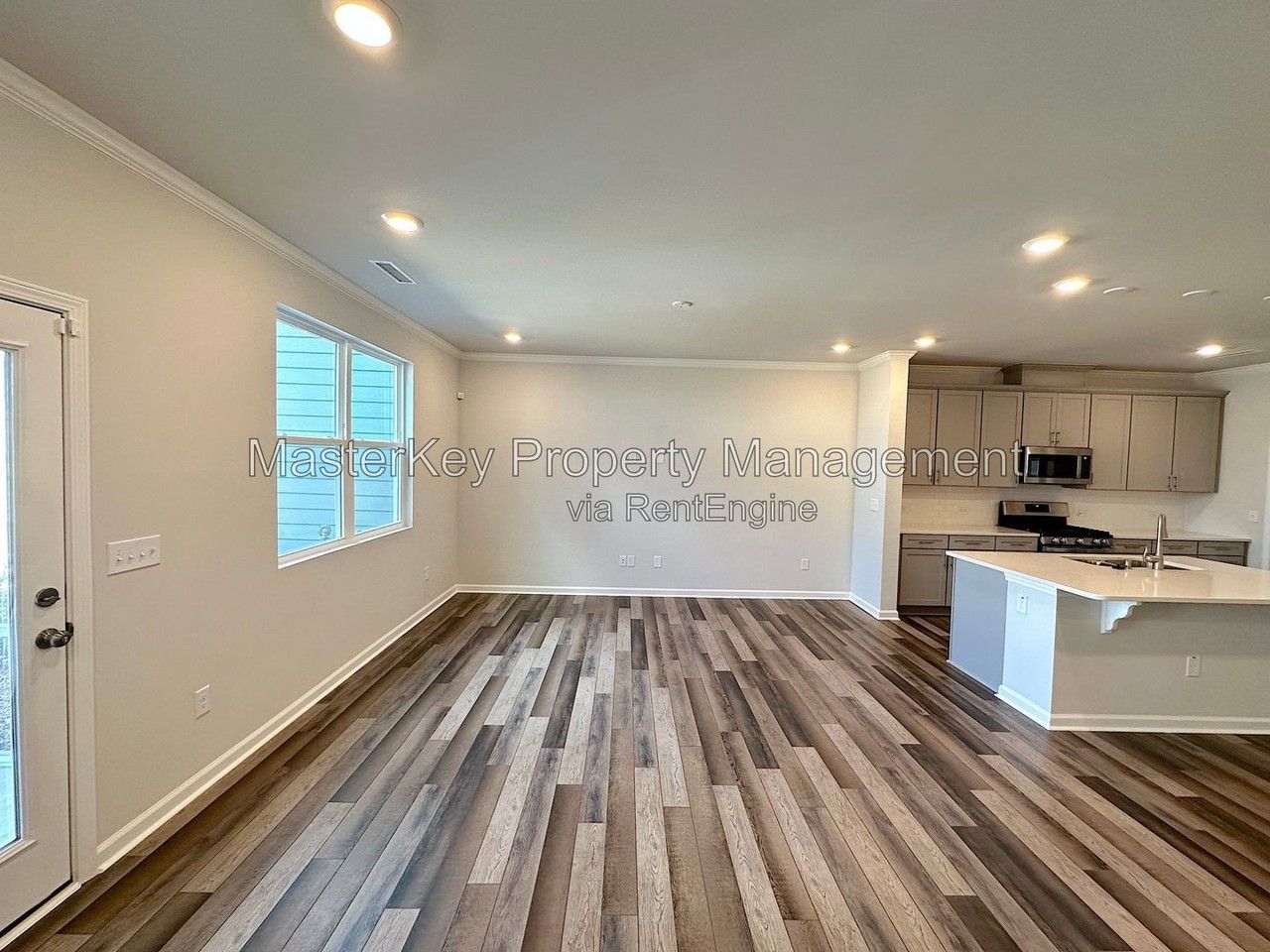 140 Millennium Dr - Photo 3 of 21