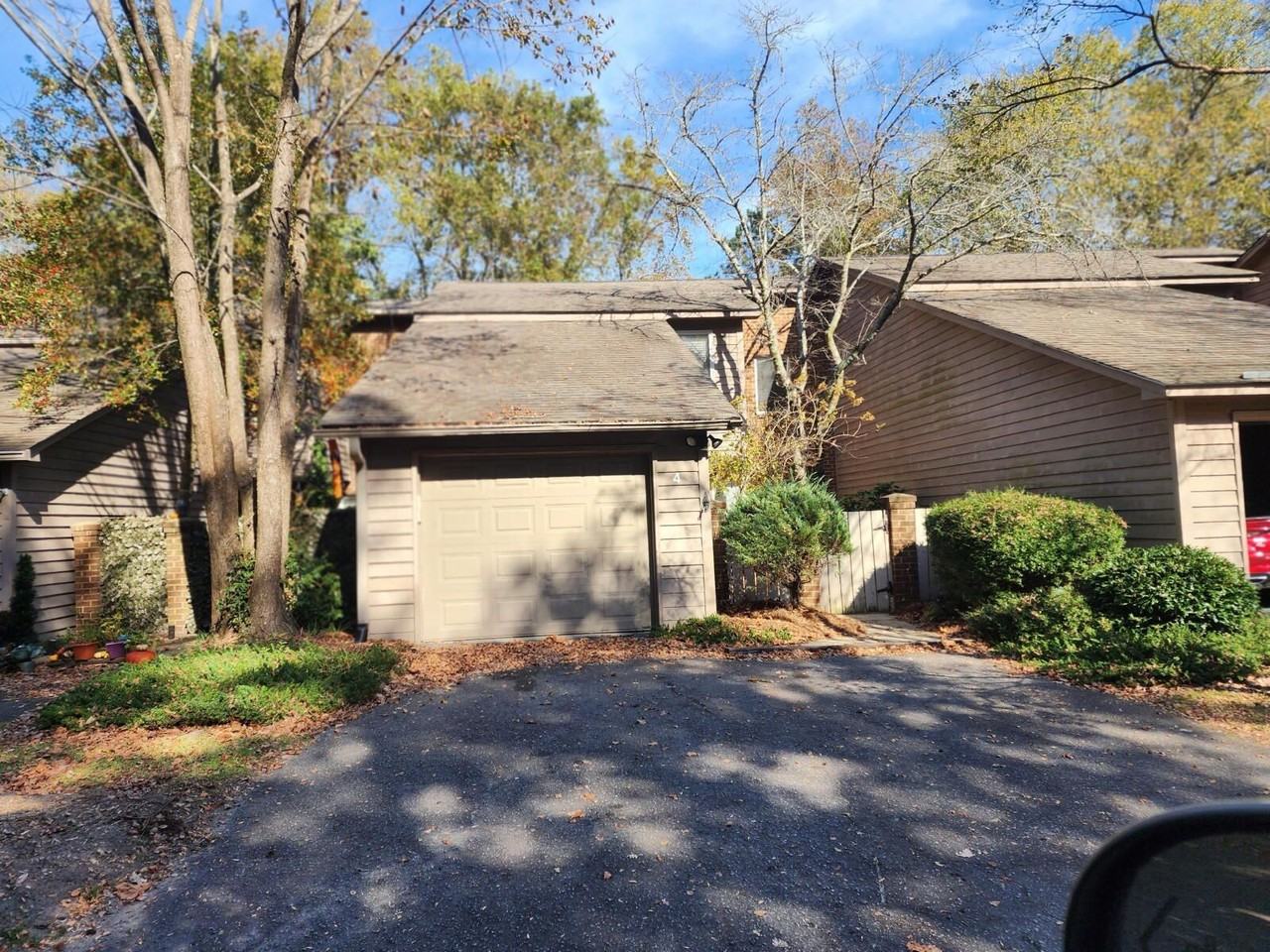 4 Palmetto Pl - Photo 2 of 36