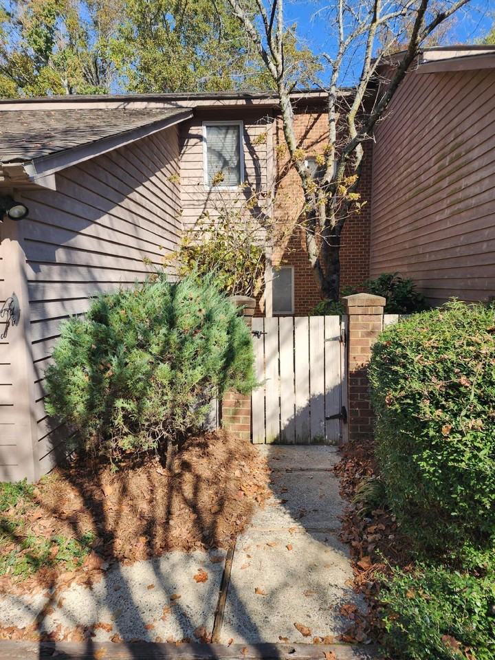 4 Palmetto Pl - Photo 4 of 36