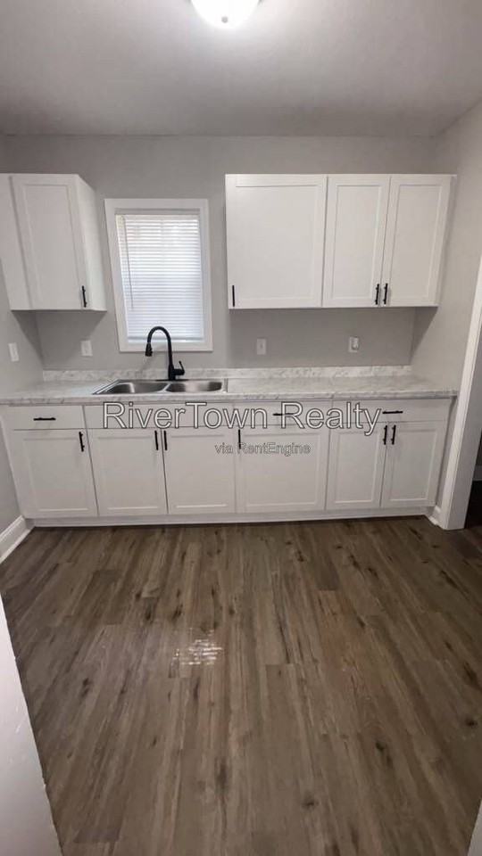 2189 Imogene St - Photo 2 of 22