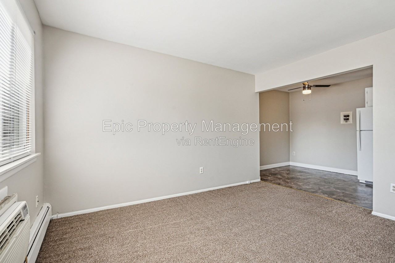 1437 Ford Ave #8 - Photo 5 of 10