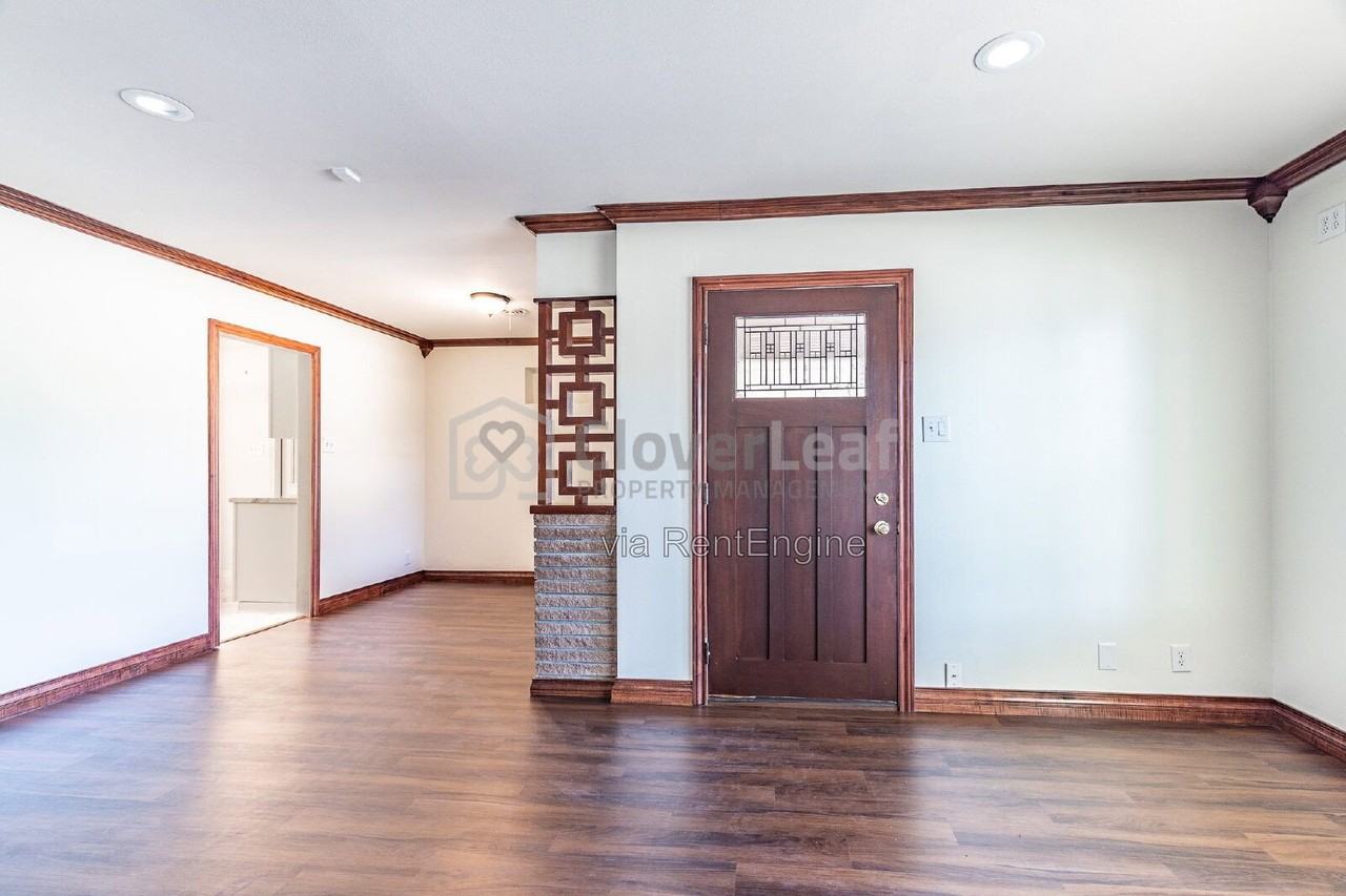 238 Bella Vista Dr - Photo 5 of 33