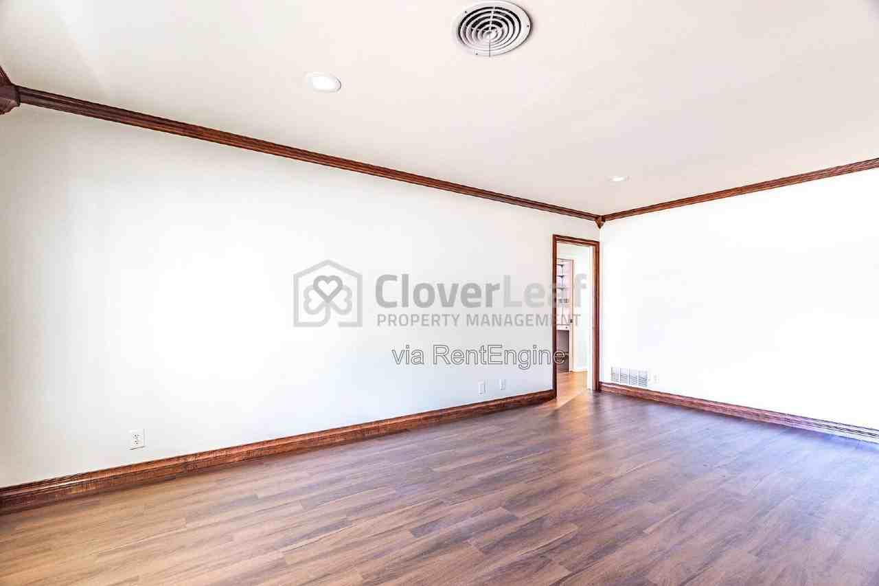238 Bella Vista Dr - Photo 6 of 33