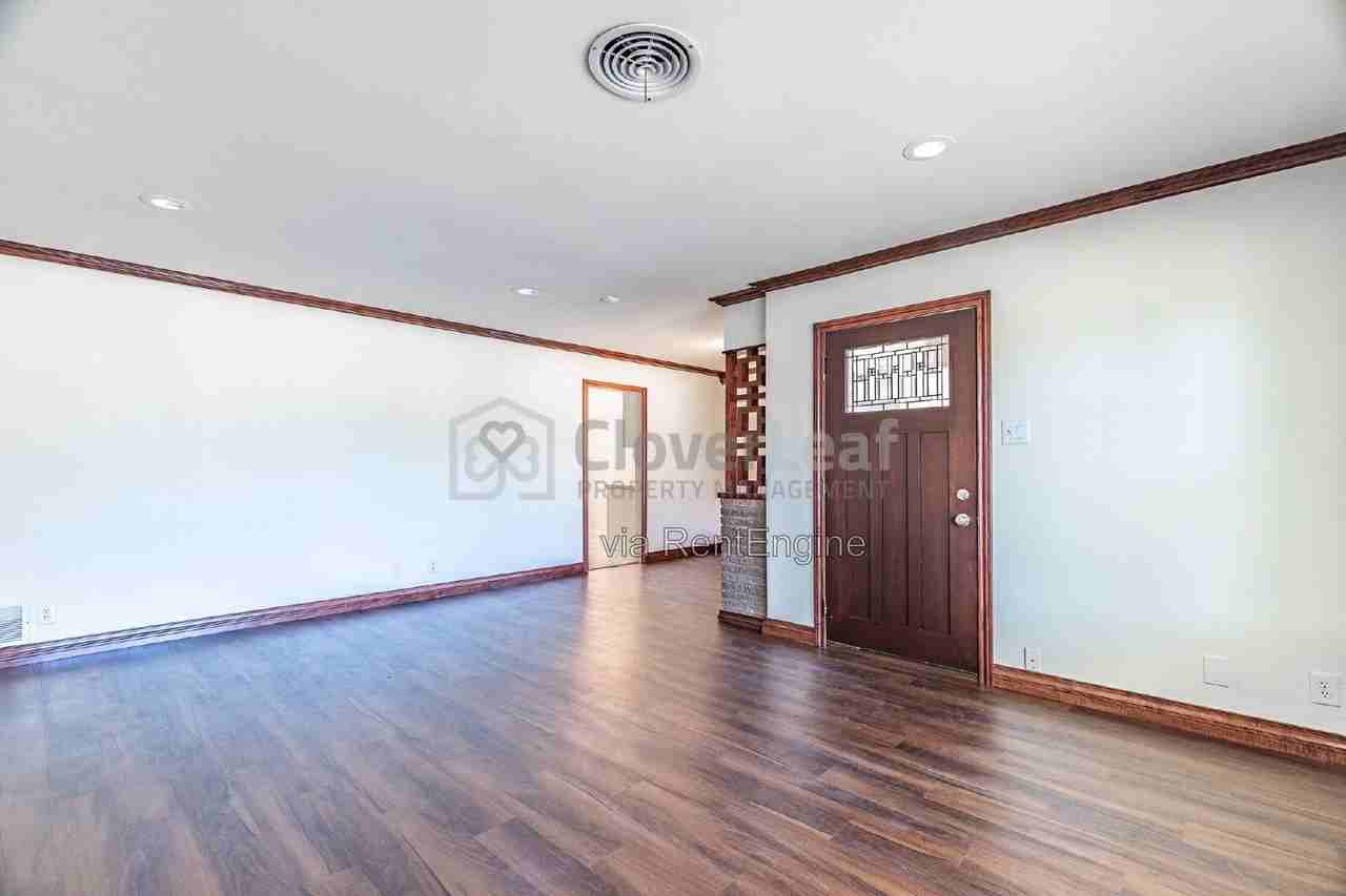 238 Bella Vista Dr - Photo 7 of 33