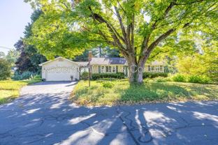 27 Simsbury Manor Dr - Photo 1 of 1