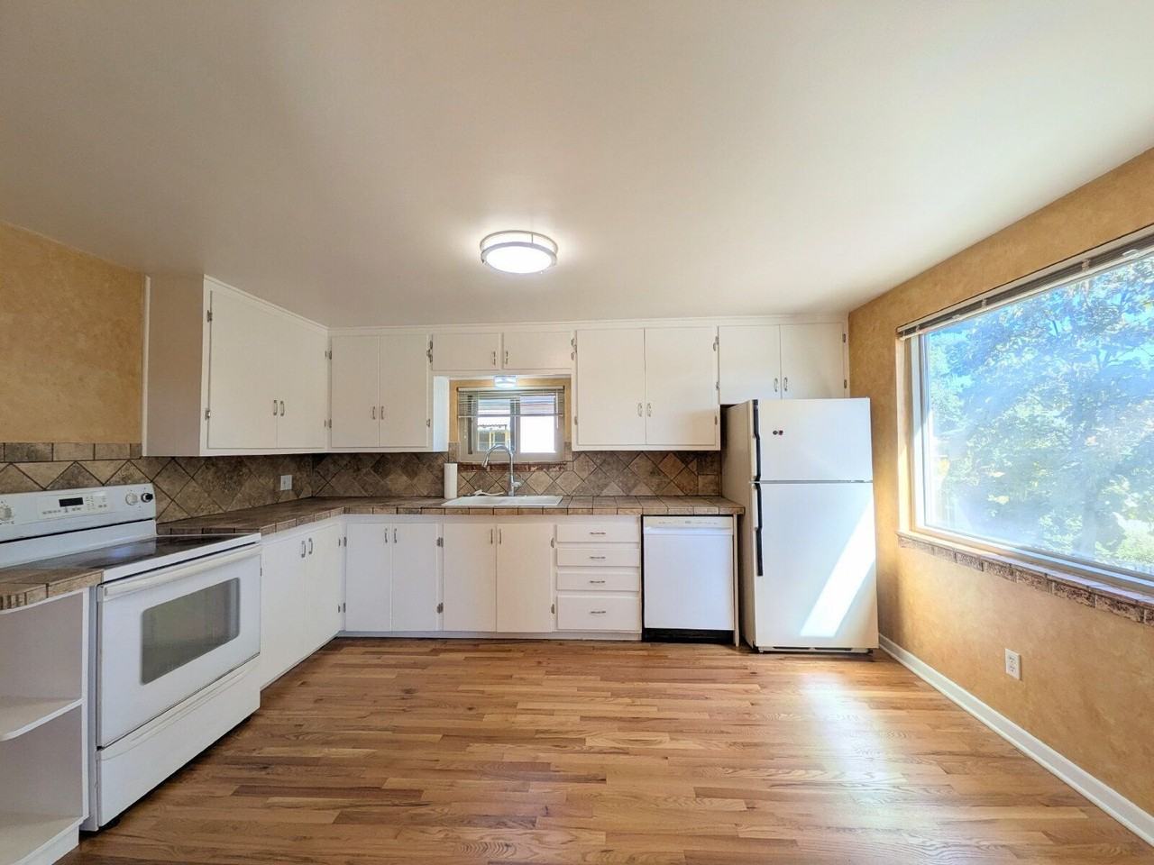 2735 Xavier St - Photo 3 of 19