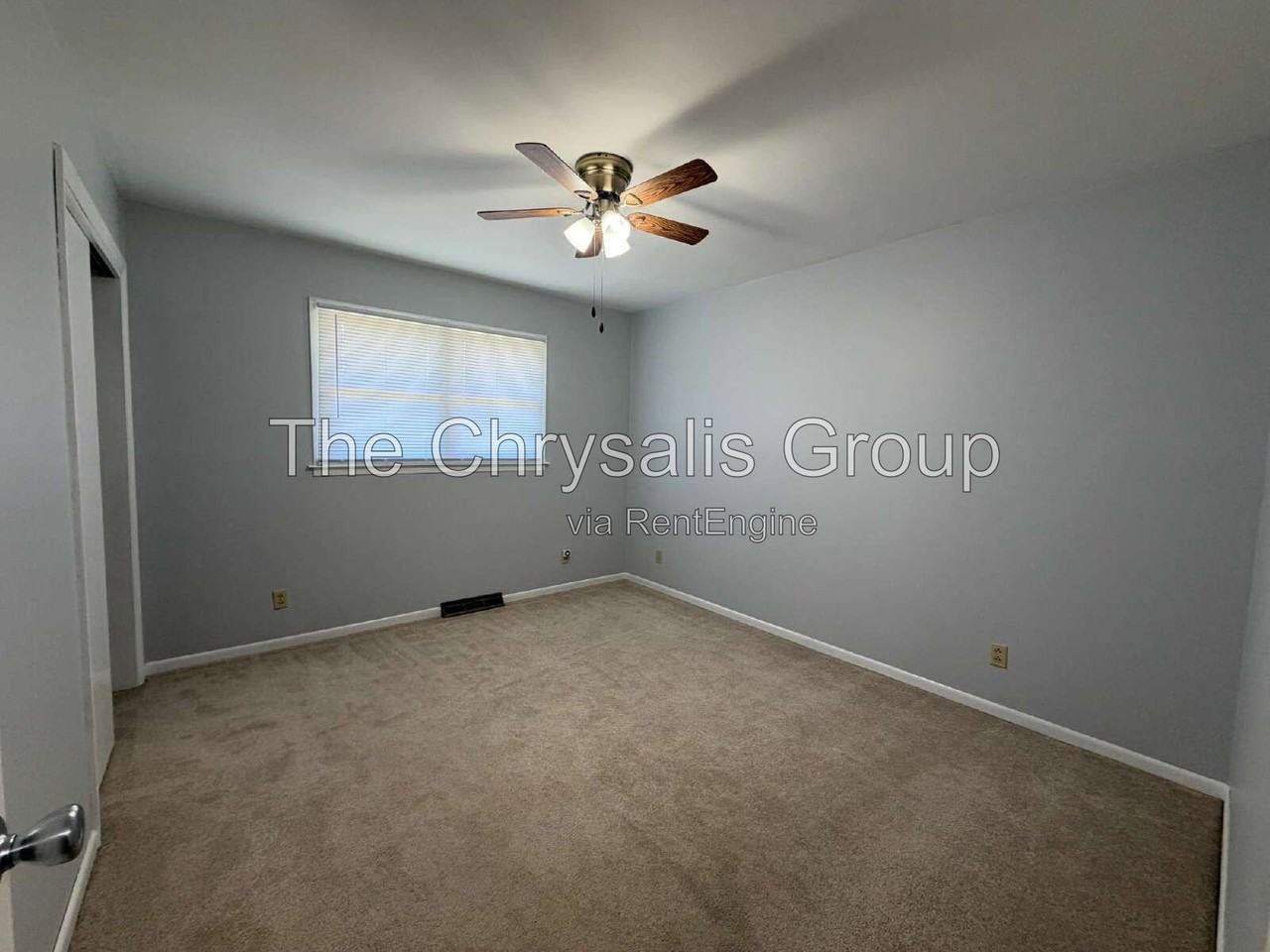 906 Bratton Ave - Photo 6 of 24