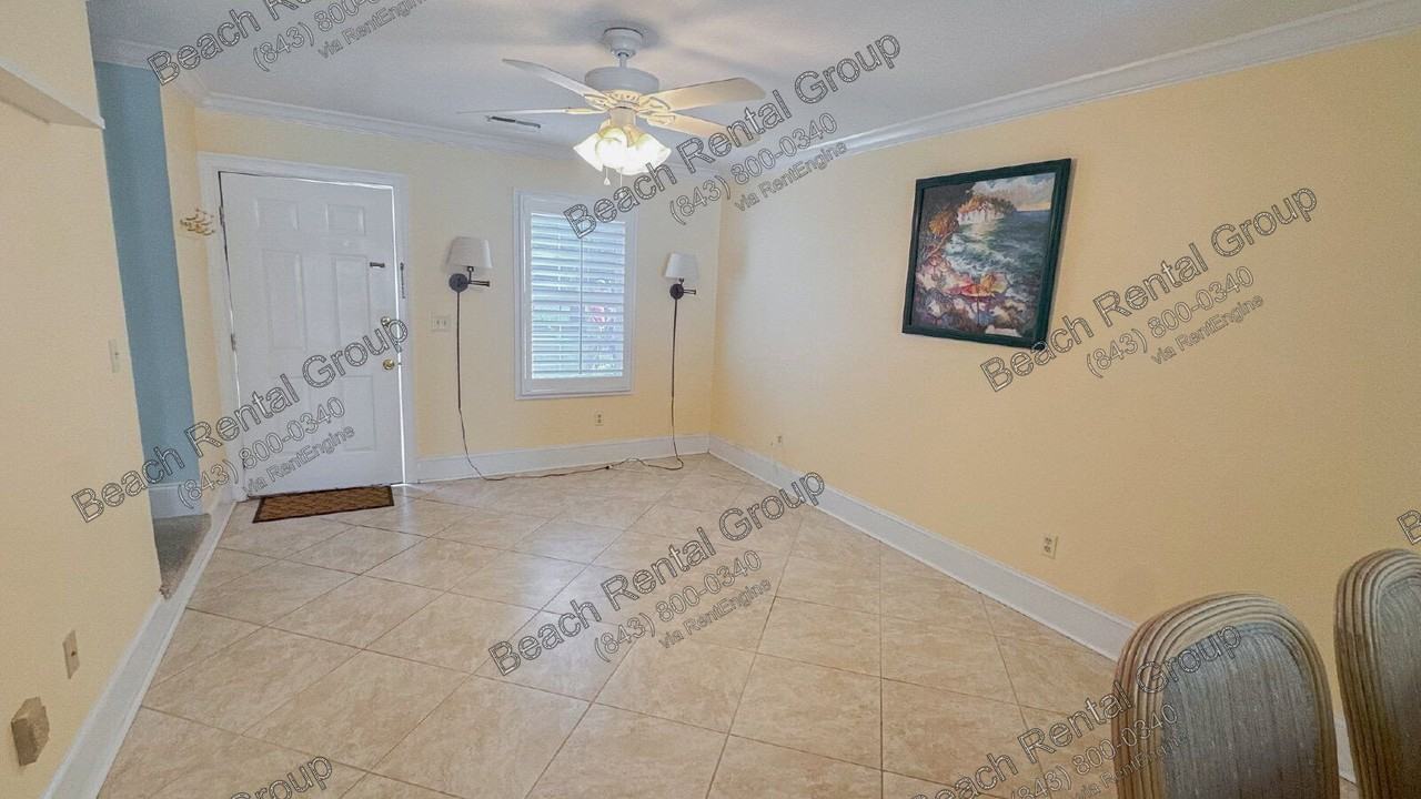 401 2nd Ave N #D - Photo 3 of 20