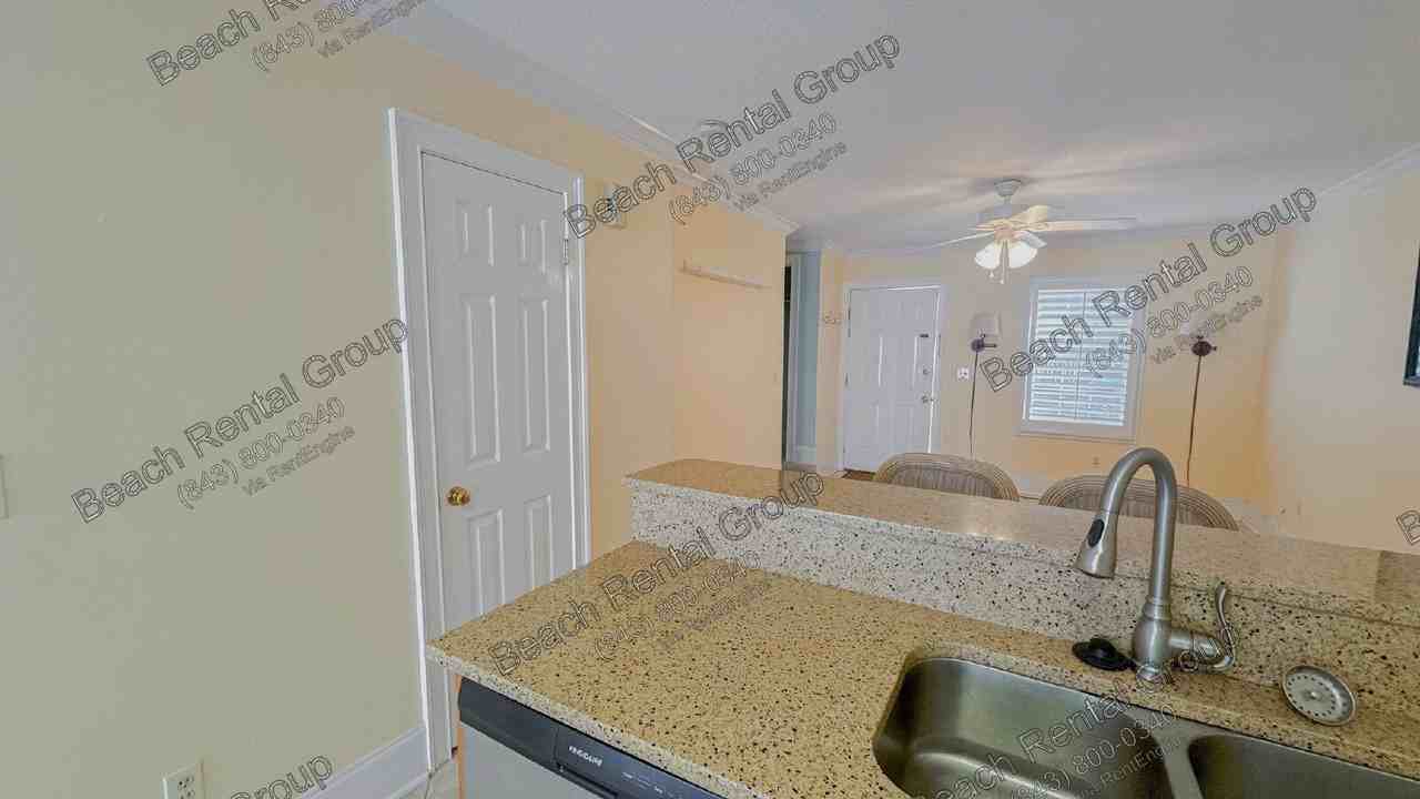 401 2nd Ave N #D - Photo 7 of 20