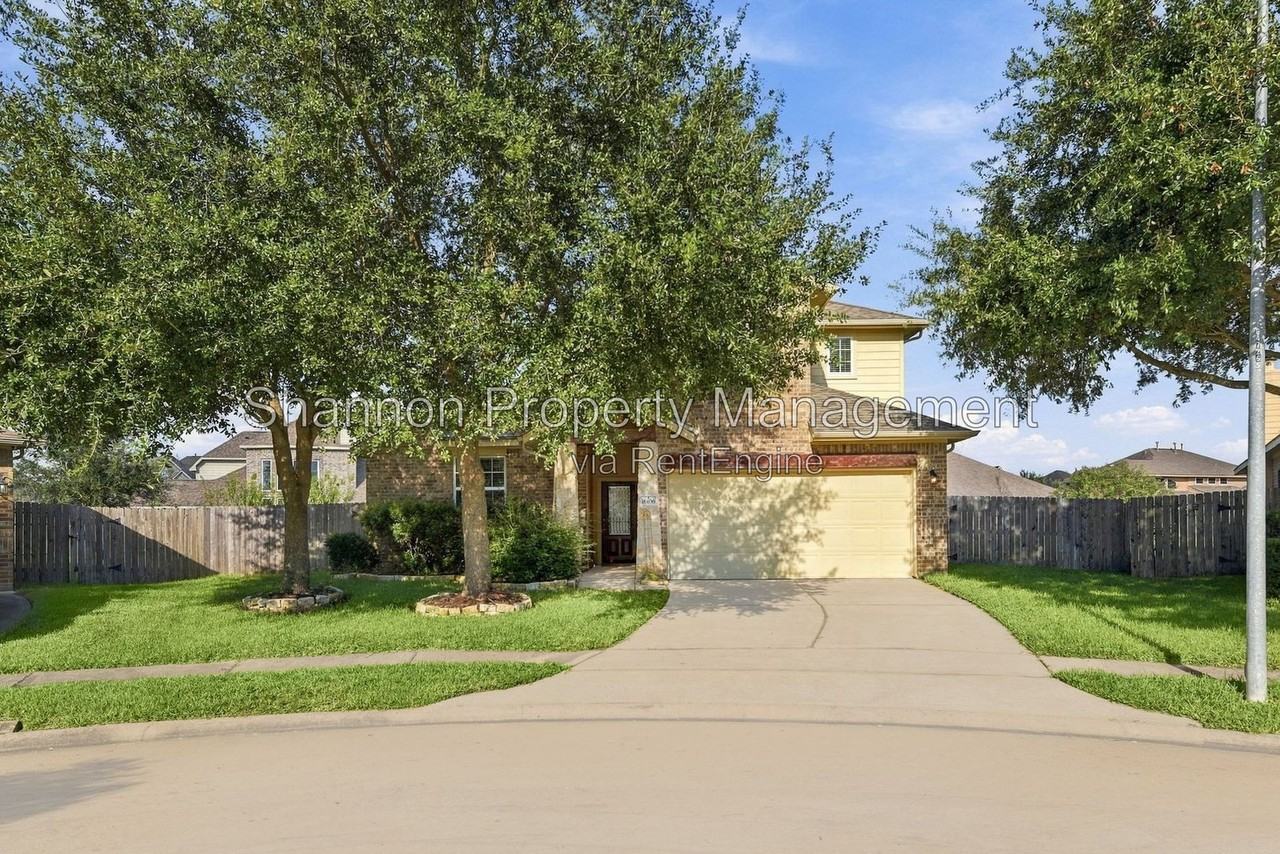 16106 Mark Crest Dr - Photo 2 of 42