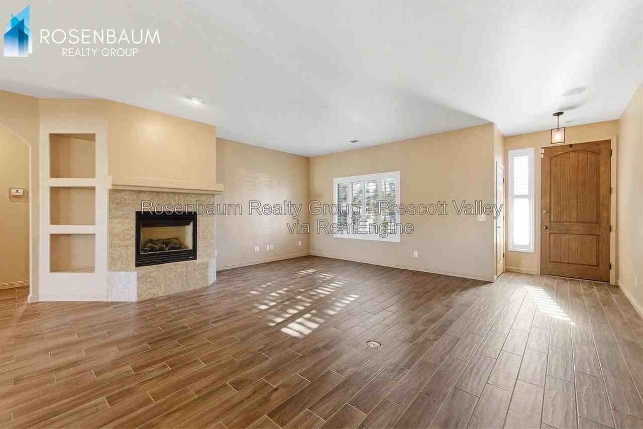 7440 E Horizon Way - Photo 2 of 15
