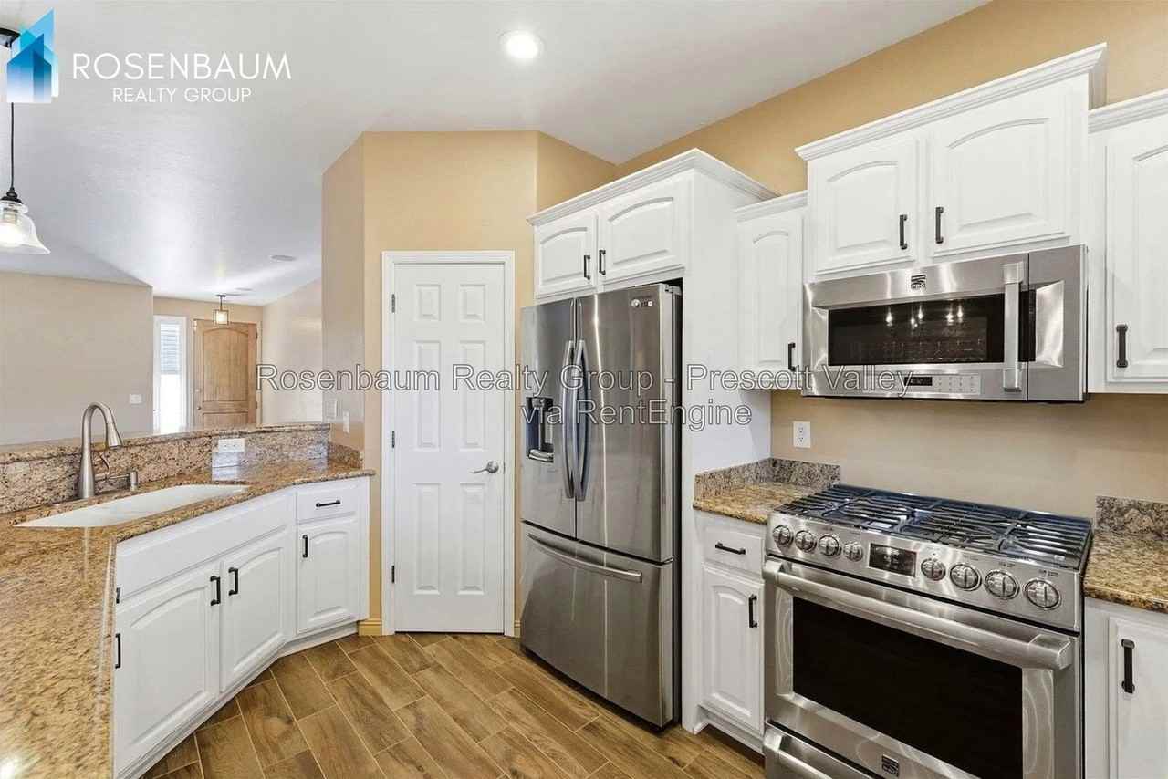 7440 E Horizon Way - Photo 4 of 15