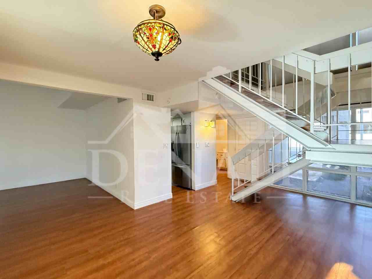 5621 N 79th St #4 - Photo 5 of 26
