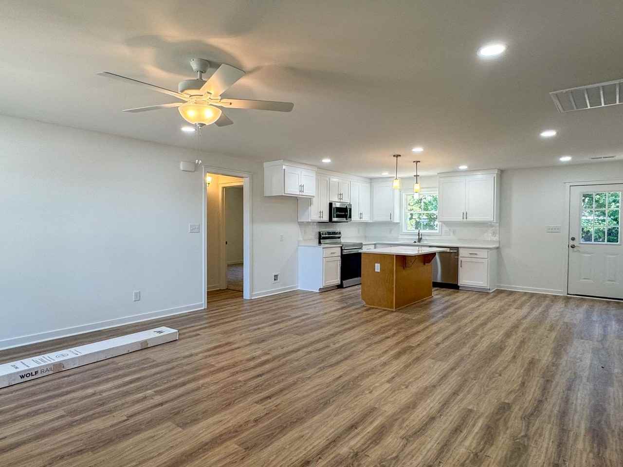 3921 Jefferson Park Rd - Photo 4 of 30