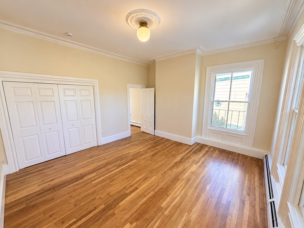 25 Parade St #3 - Photo 6 of 13