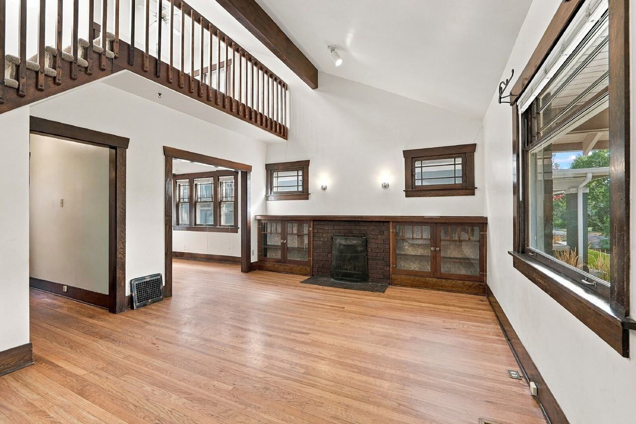 1342 S York St #1344 - Photo 4 of 41