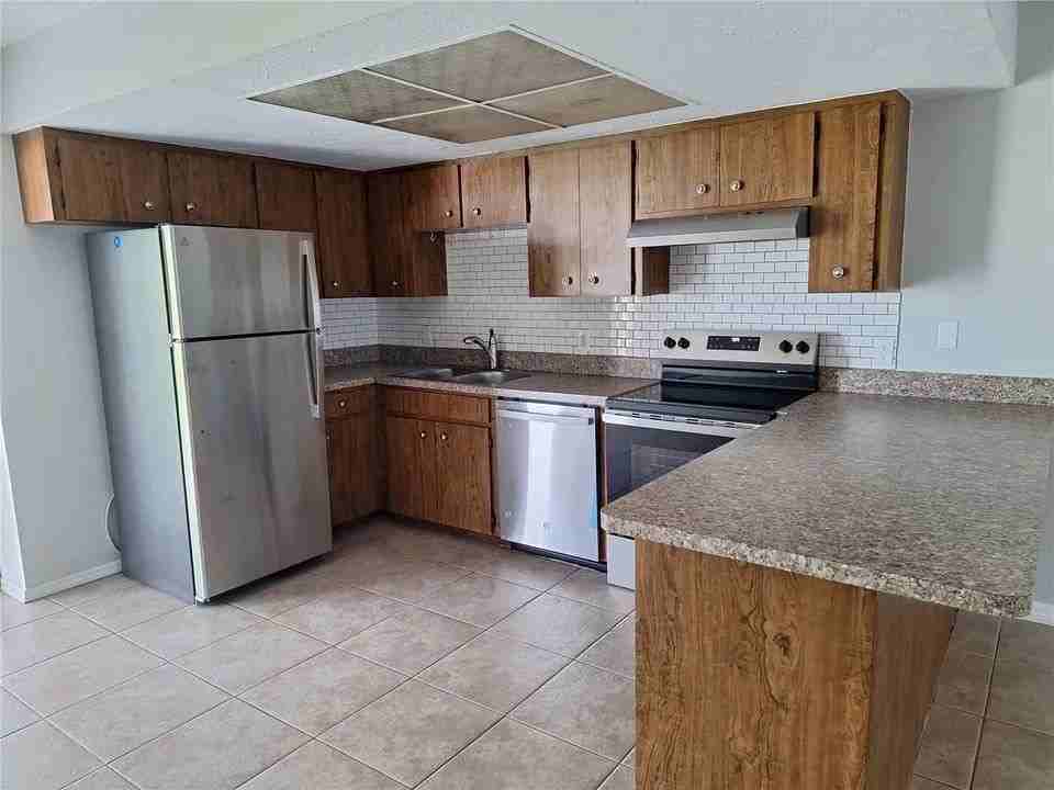 9439 Acco Ave #A - Photo 4 of 13