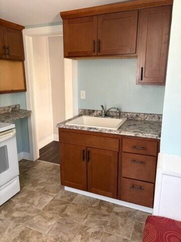 513 N Magnolia Ave Apt 2nd - Photo 3 of 17