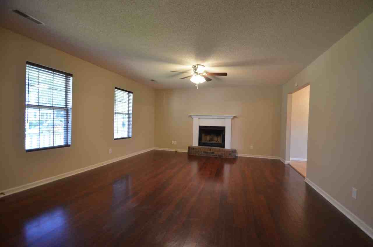 117 Apache Dr - Photo 4 of 14