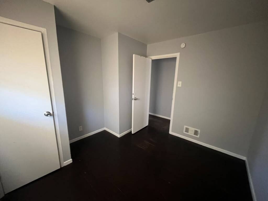 10724 Spring Garden Dr - Photo 7 of 13