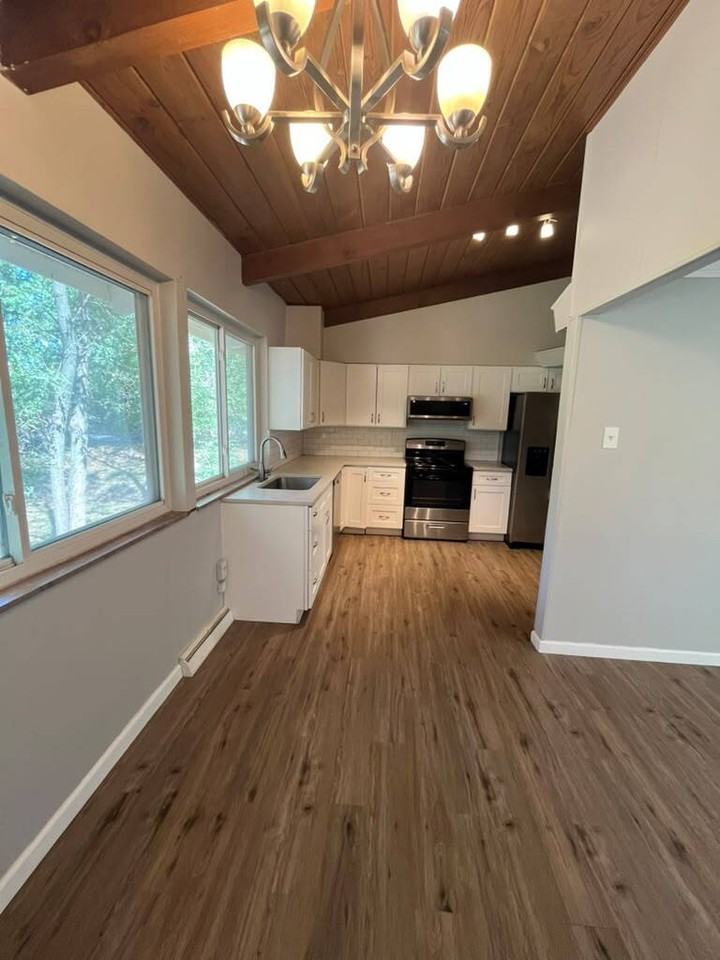 7717 Wooddale Ln - Photo 6 of 37