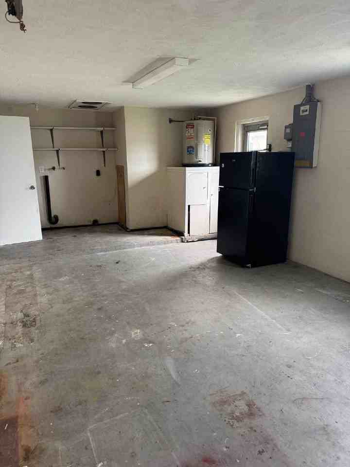 5816 Elena Dr - Photo 4 of 13