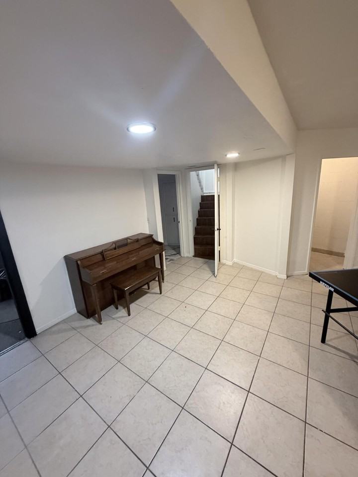 5505 El Camino Rd - Photo 7 of 25