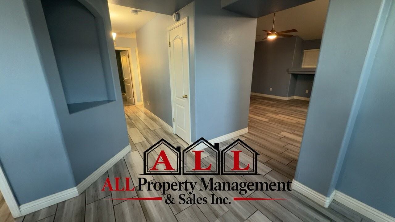 8838 Tekoa Ct - Photo 5 of 17