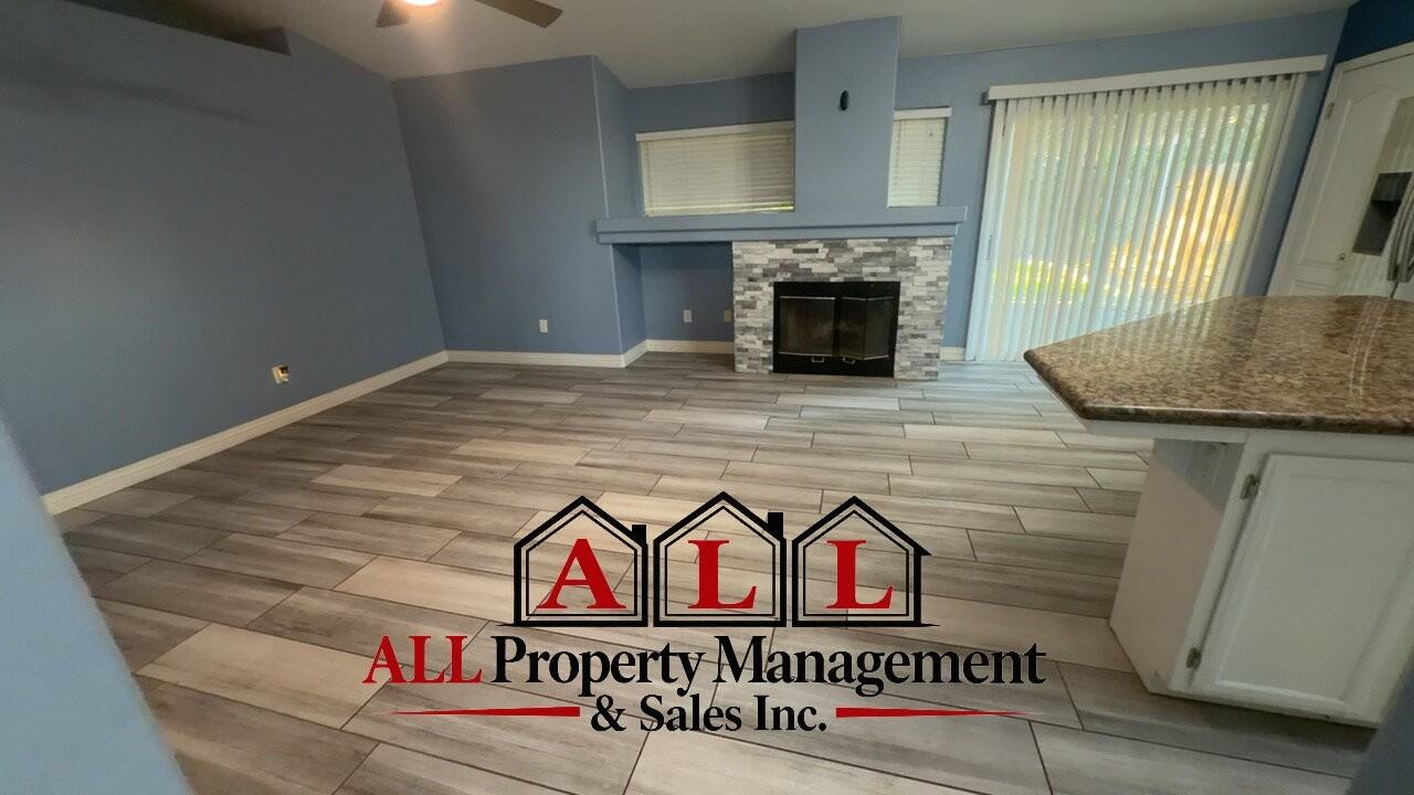 8838 Tekoa Ct - Photo 6 of 17