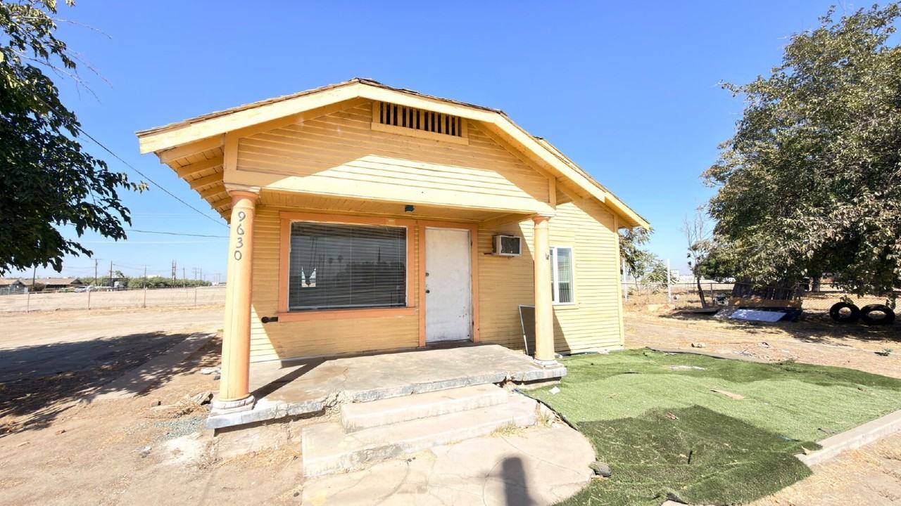 9630 Taft Hwy - Photo 2 of 18