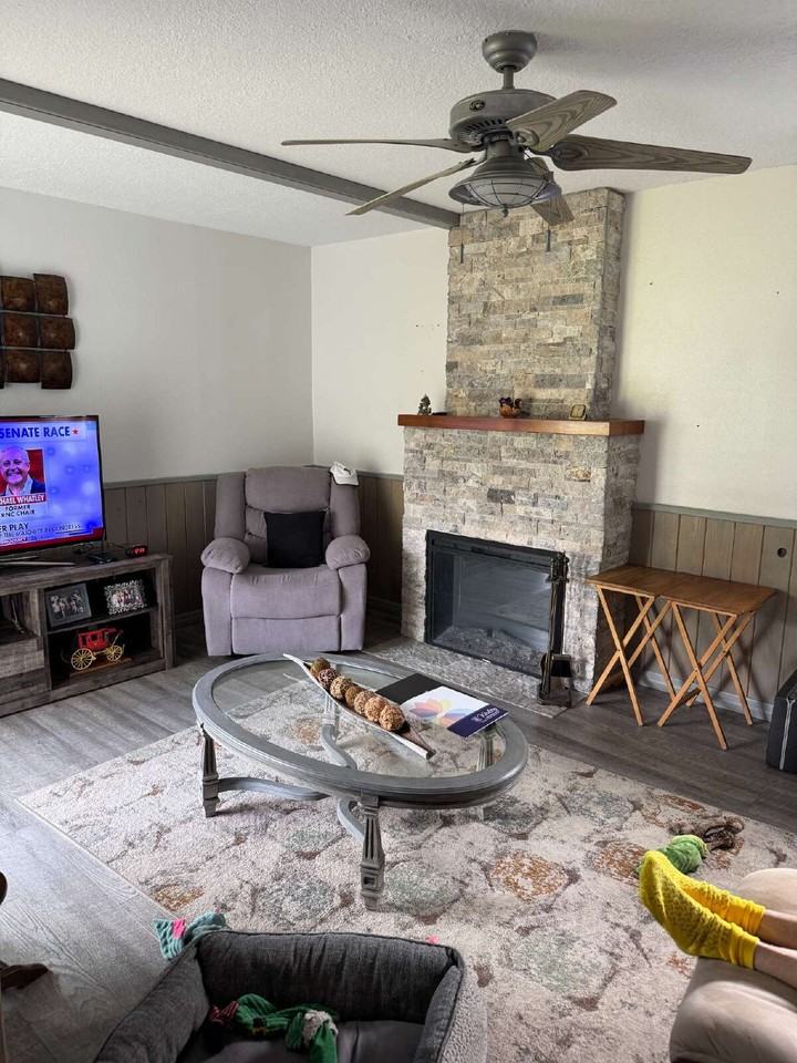 8901 Warrior Way - Photo 6 of 9