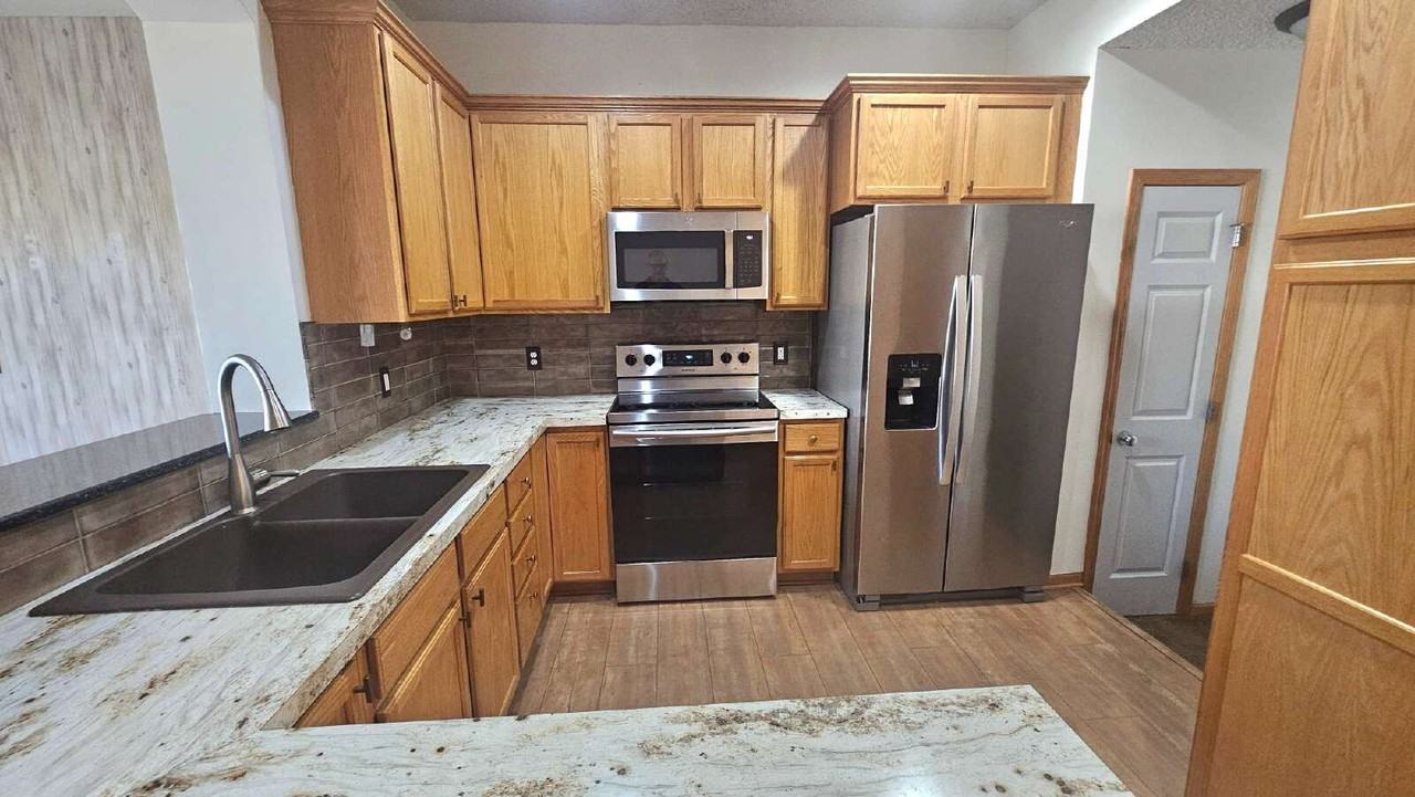 2578 136th St W - Photo 5 of 16