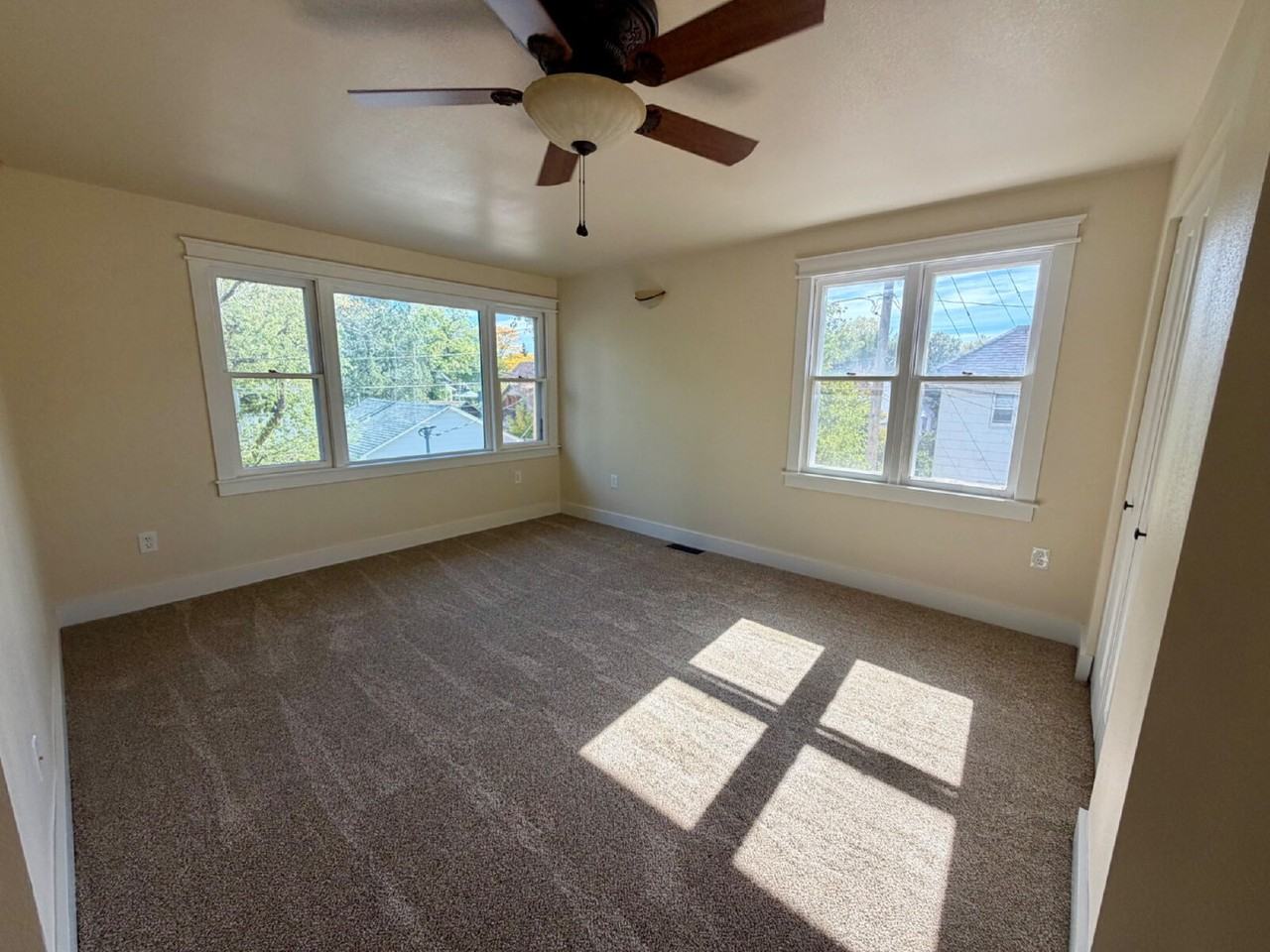 Evans Ave - Photo 4 of 40