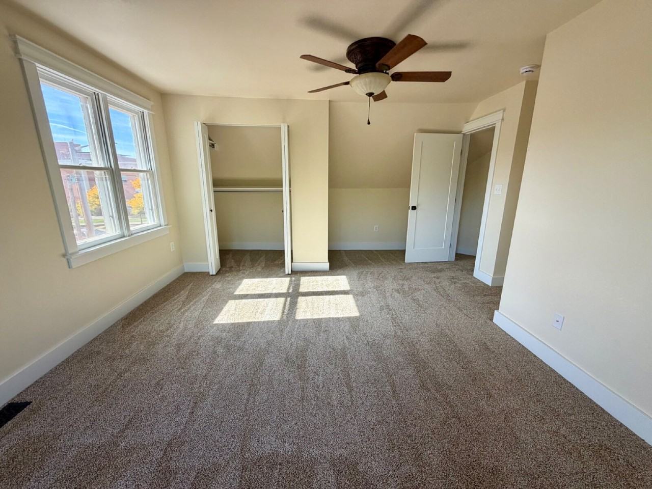 Evans Ave - Photo 6 of 40