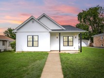 90 W 30th Pl - Photo 1 of 1