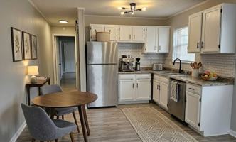 featured image of 33 Sunrise Ln