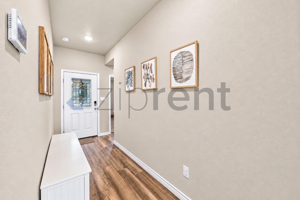 7905 Bullrider Dr - Photo 4 of 25