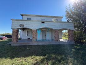 1101 E Hoch - Photo 1 of 1
