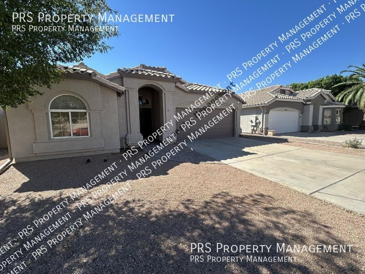 1671 W Princeton Ave - Photo 3 of 30