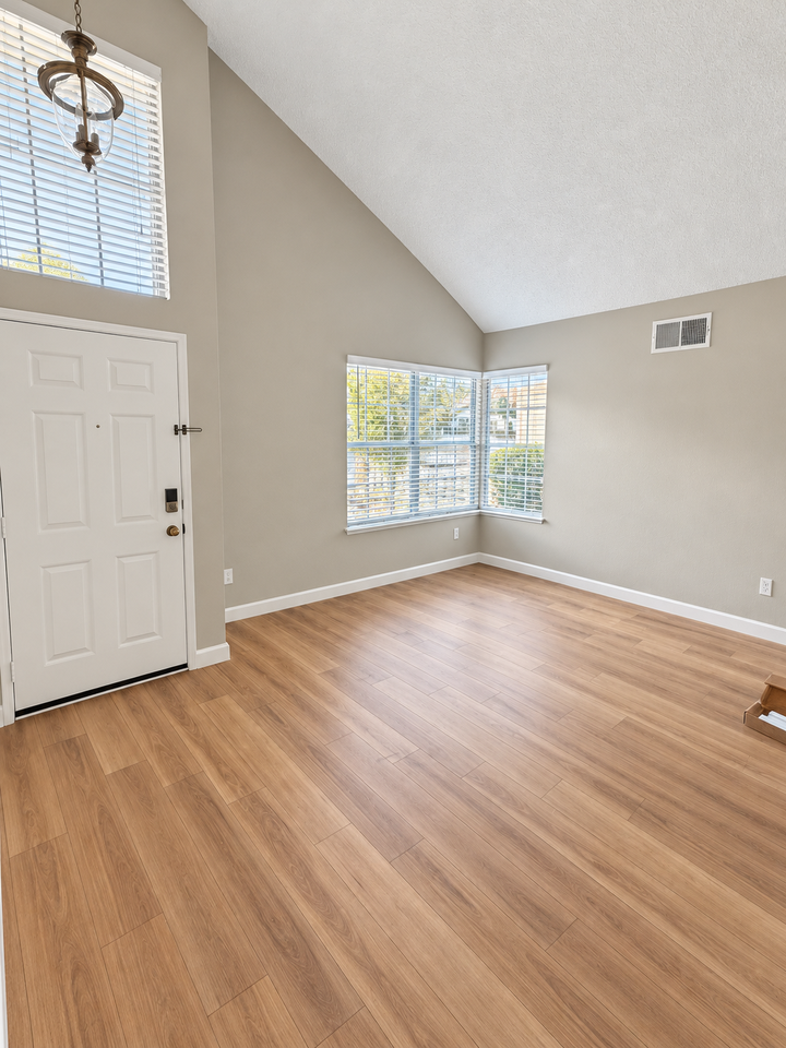 17 Brighton Dr #NA - Photo 2 of 18