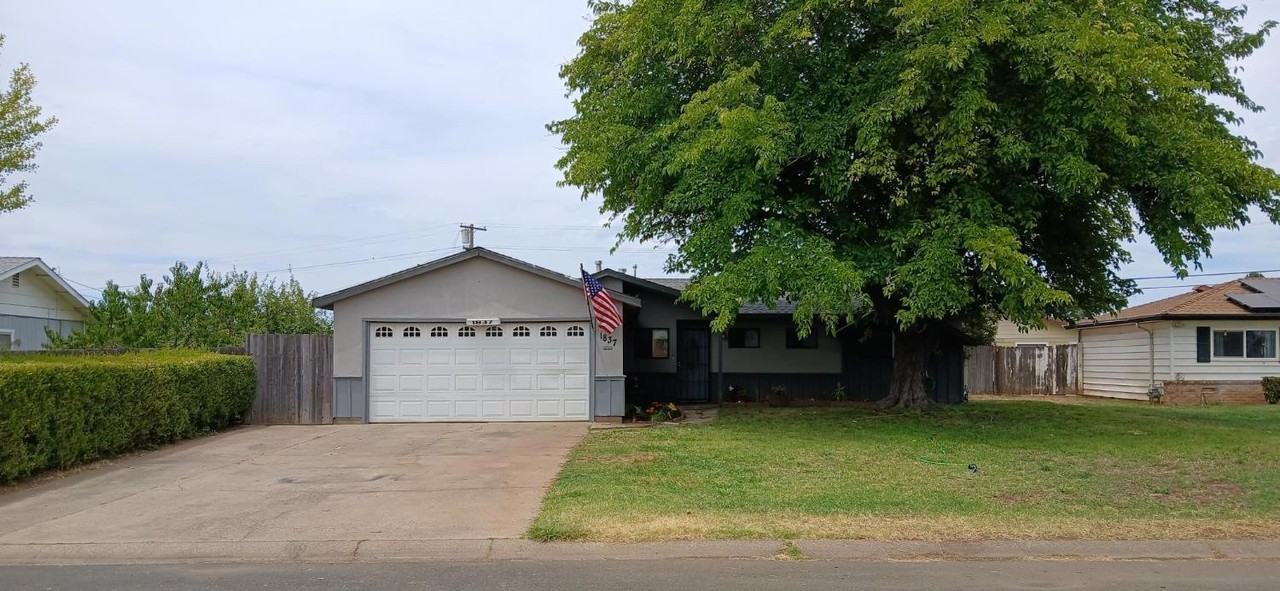 1837 Park Cir #NA - Photo 2 of 24