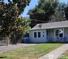 featured image of 746 Dexter St #A
