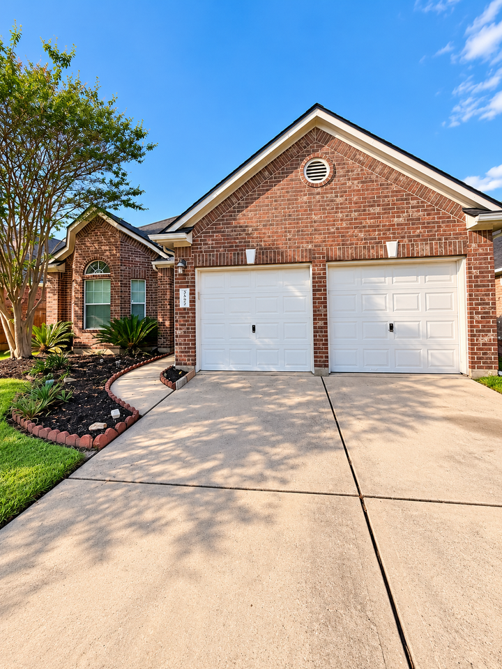 10002 Kendahlwood Ln #NA - Photo 2 of 3