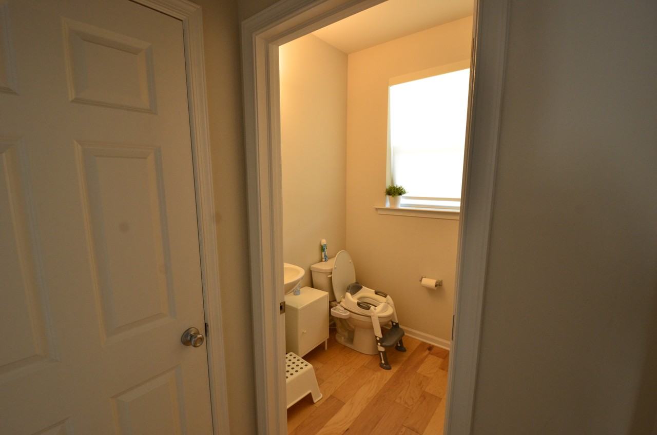 600 Albion Pl #600 - Photo 5 of 23