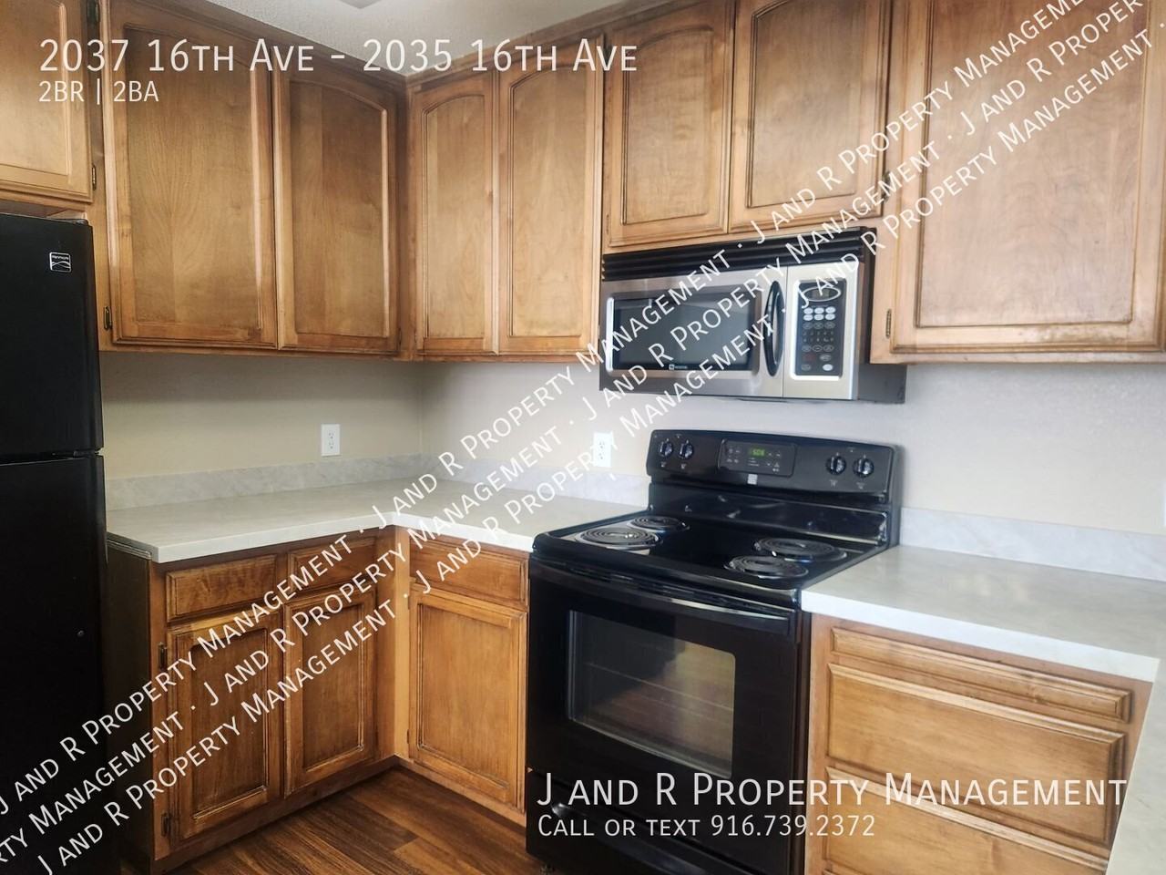 2037 16th Ave - Photo 2 of 23