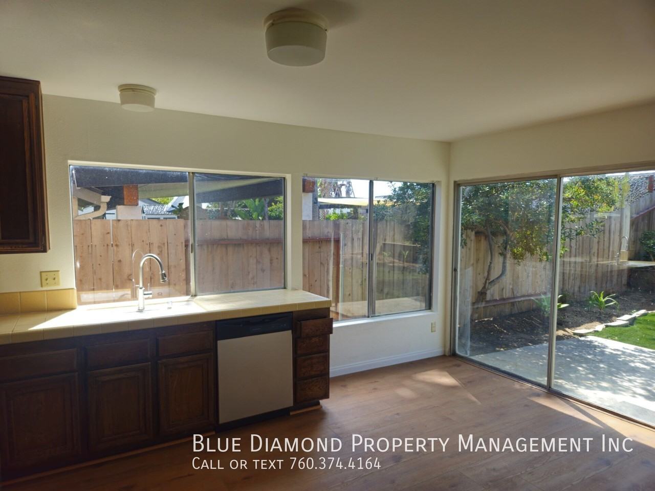 1268 Greenlake Dr - Photo 7 of 11