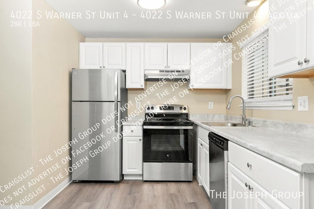 4022 S Warner St Apt 4 - Photo 7 of 17